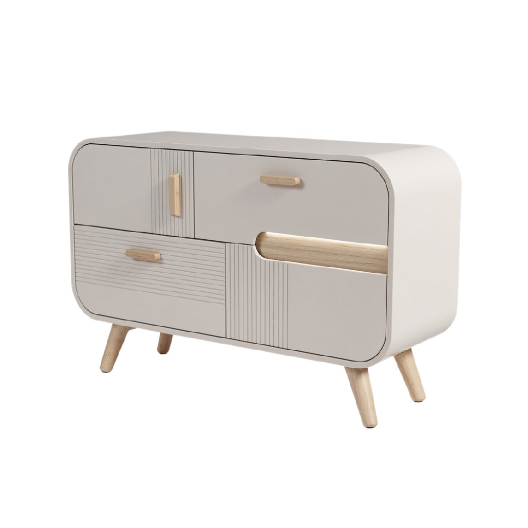 Comoda Moderna de Madera con Diseño Minimalista y Tiradores en Color Natural